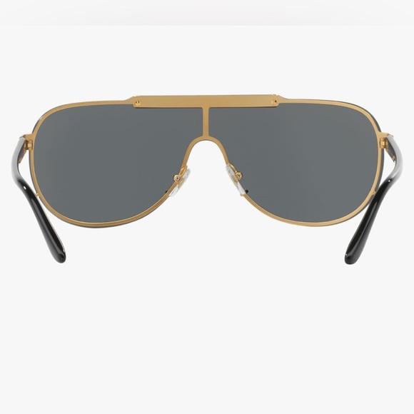 Versace Sunglasses FULL INCLUSION. BOX, SUNGLASS BOX AND WIPE - Picture 3 of 9